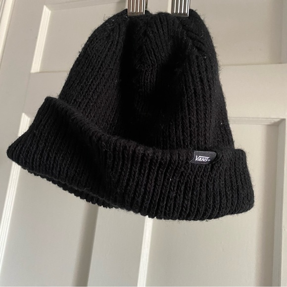 Vans Classic Knitted Beanie in Black - Picture 1 of 8
